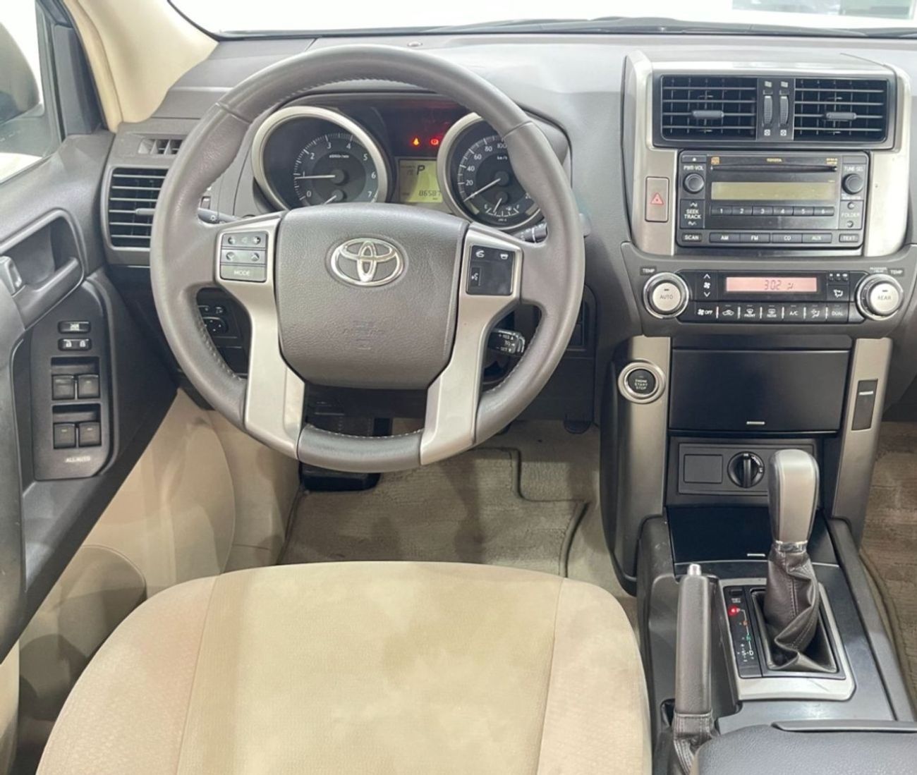 Toyota Prado TX.L 4.0L-6CYL GCC EXCELLENT CONDITION-VAT INCLUSIVE