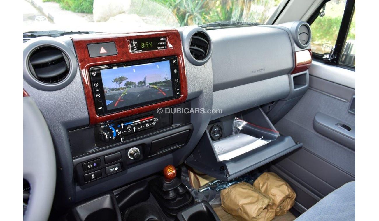 Toyota Land Cruiser Pick Up 79 PICKUP LX LIMITED V8 4.5L TURBO DIESEL 4WD MANUAL TRANSMISSION