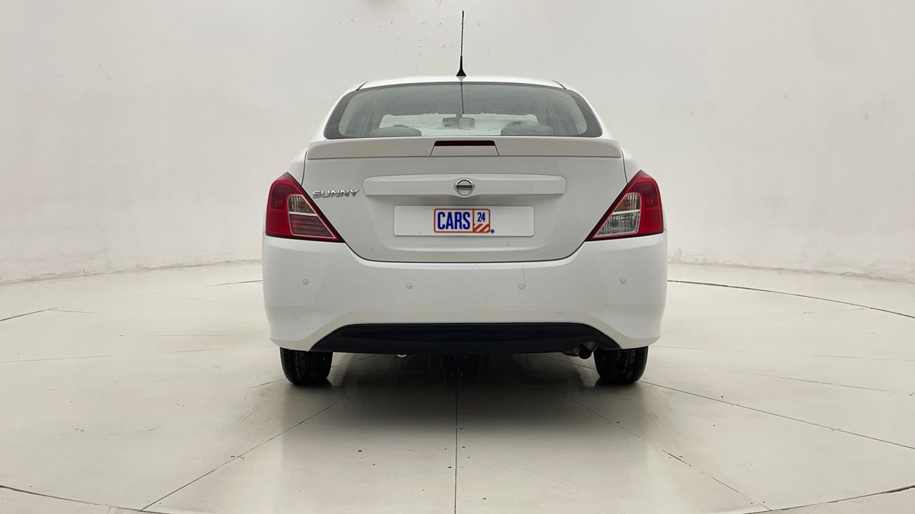 نيسان صني SV 1.5 | بدون دفعة مقدمة | اختبار القيادة في المنزل