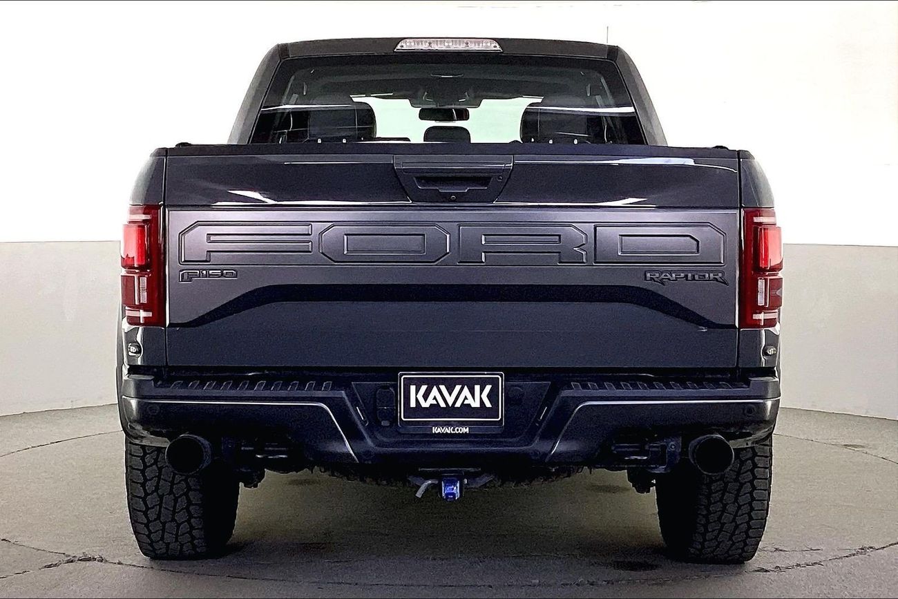 Ford F 150 Raptor Luxury - Super Cab | Guaranteed Warranty | 0 Down Payment