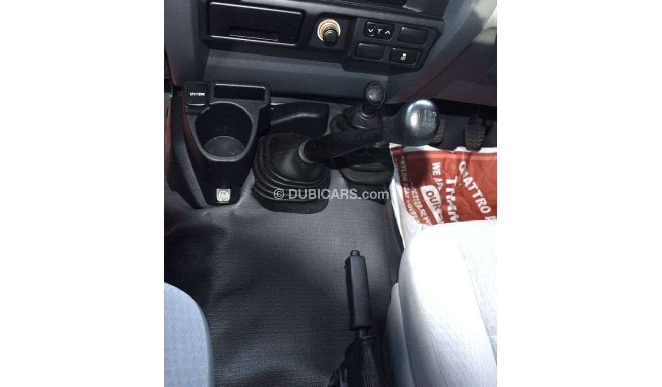 Toyota Land Cruiser Pick Up