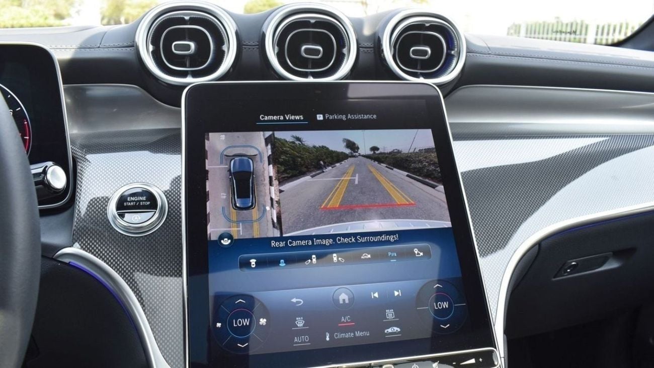 مرسيدس بنز GLC 300 MErcedes GLC 300 AMG II 2023 II FULLY LOADED