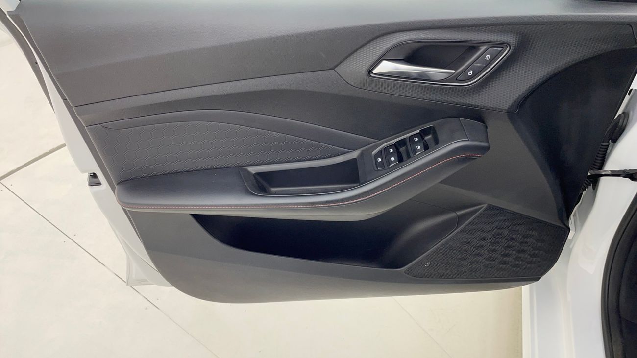 MG GT STD 1.5 | Zero Down Payment | Home Test Drive