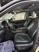 Toyota Highlander 2022 XLE LIMITED FULL OPTION 3.5 AWD USA SPEC