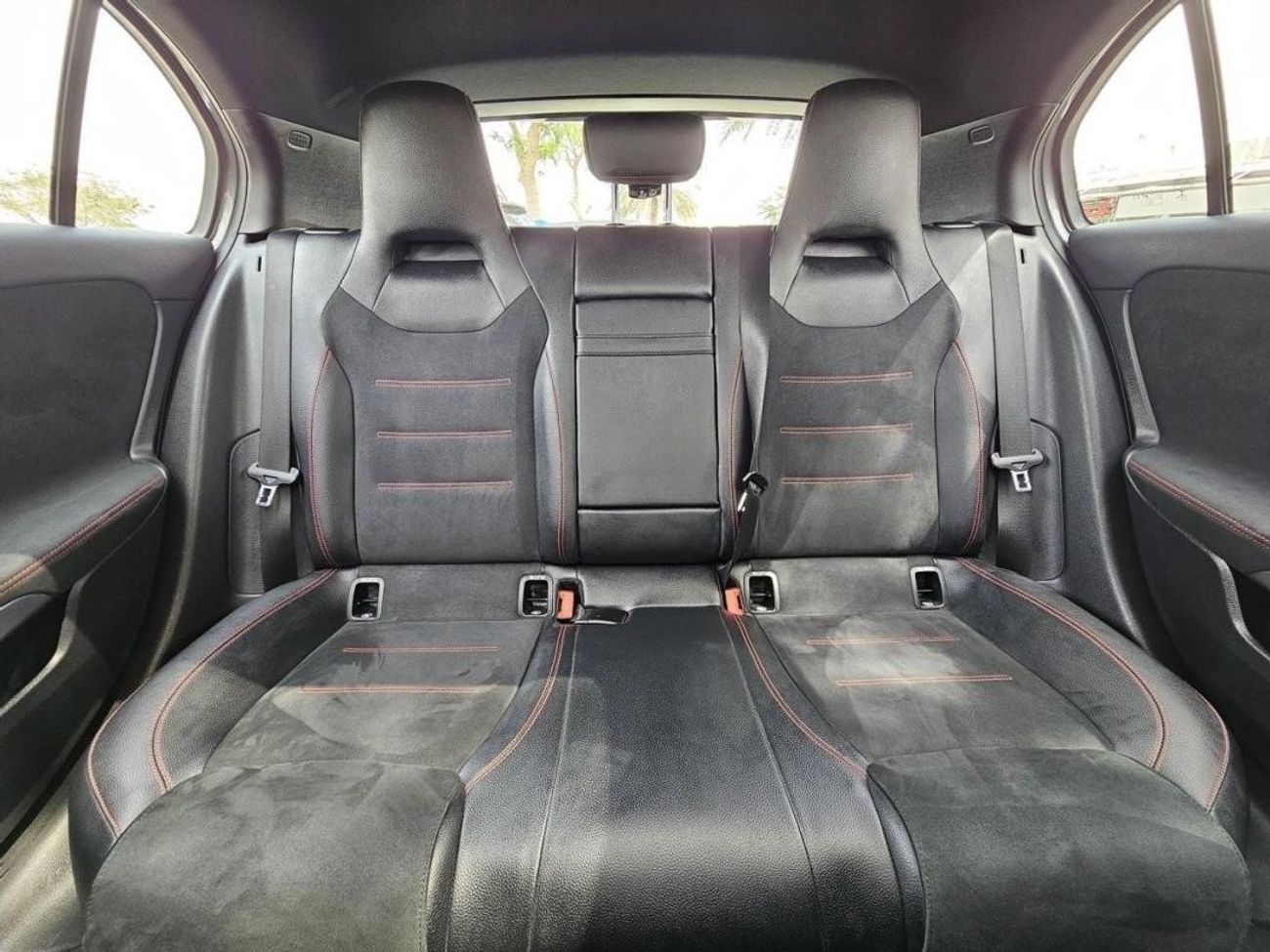 Mercedes-Benz A 200 Premium