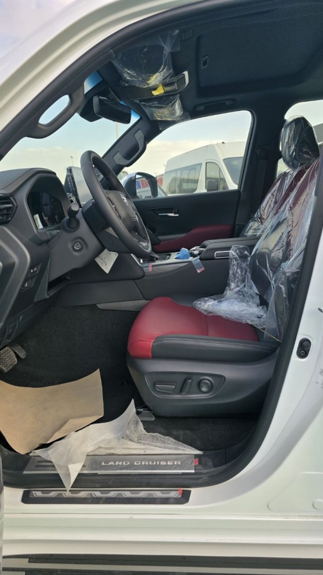 Toyota Land Cruiser VXR 3.5L