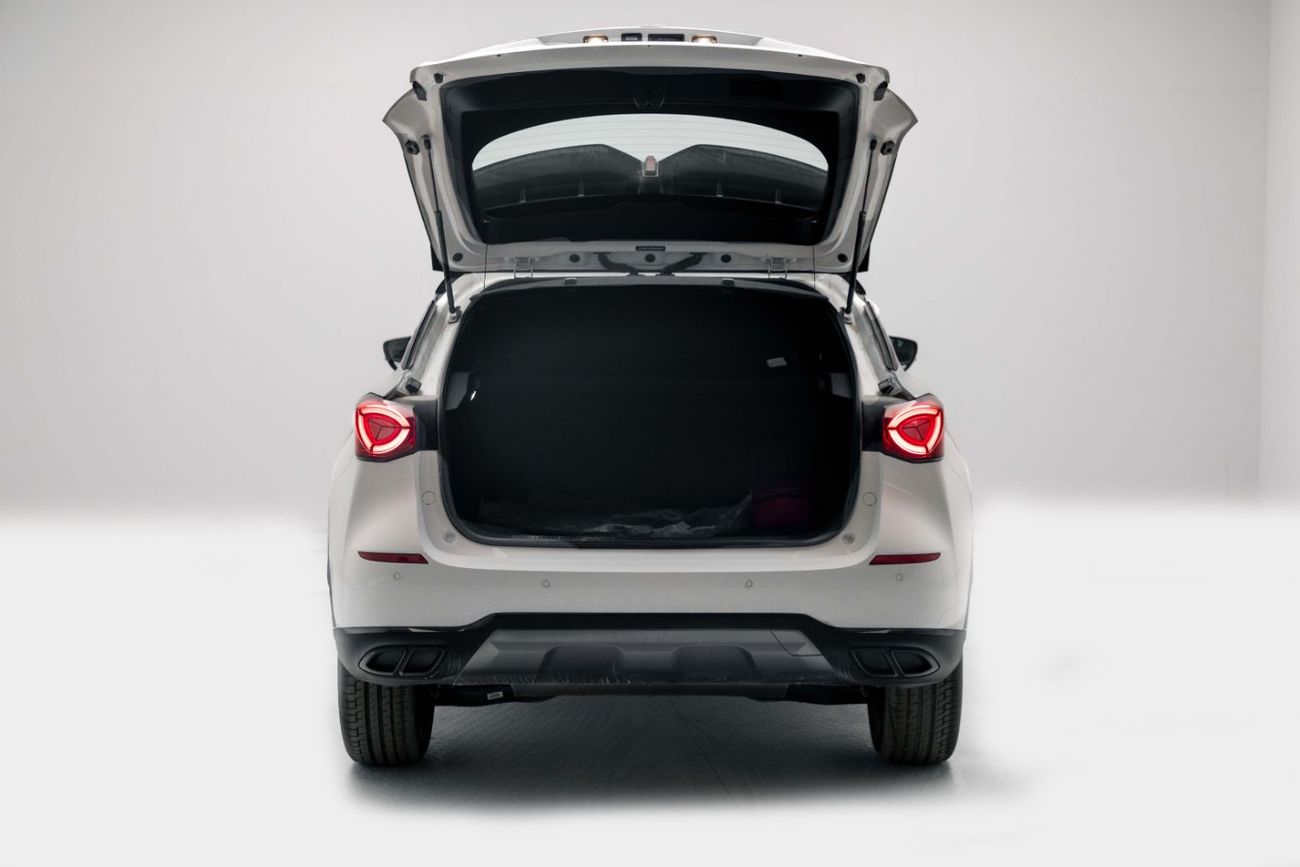 أم جي وان LUX 1.5L - White Inside Black | Export Only