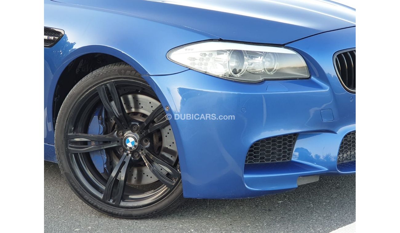 بي أم دبليو M5 Std