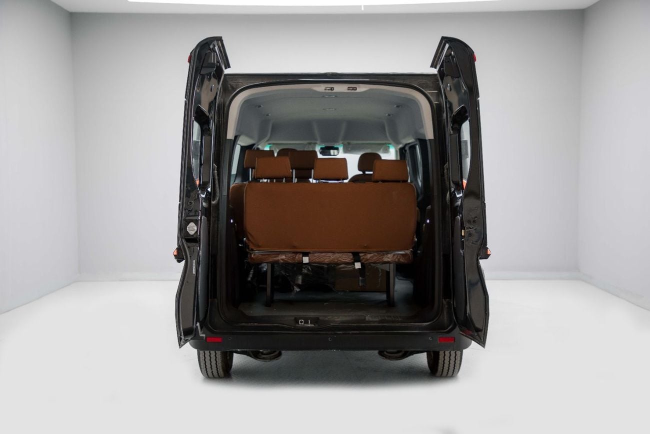 جيلي فيريزون  9-Seater EV - Black Inside Tan | Export Only