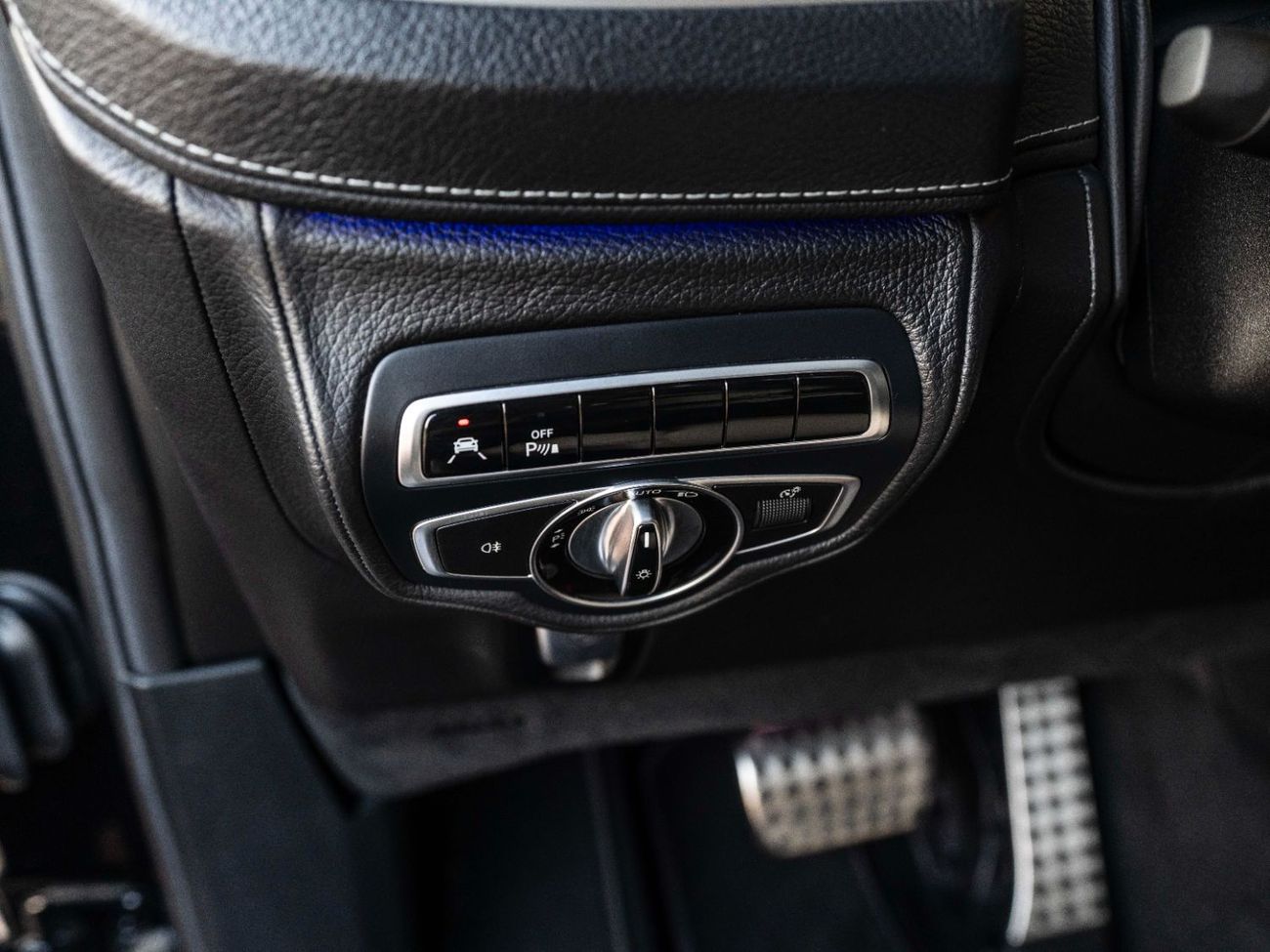 Mercedes-Benz G 63 AMG Std 4.0L