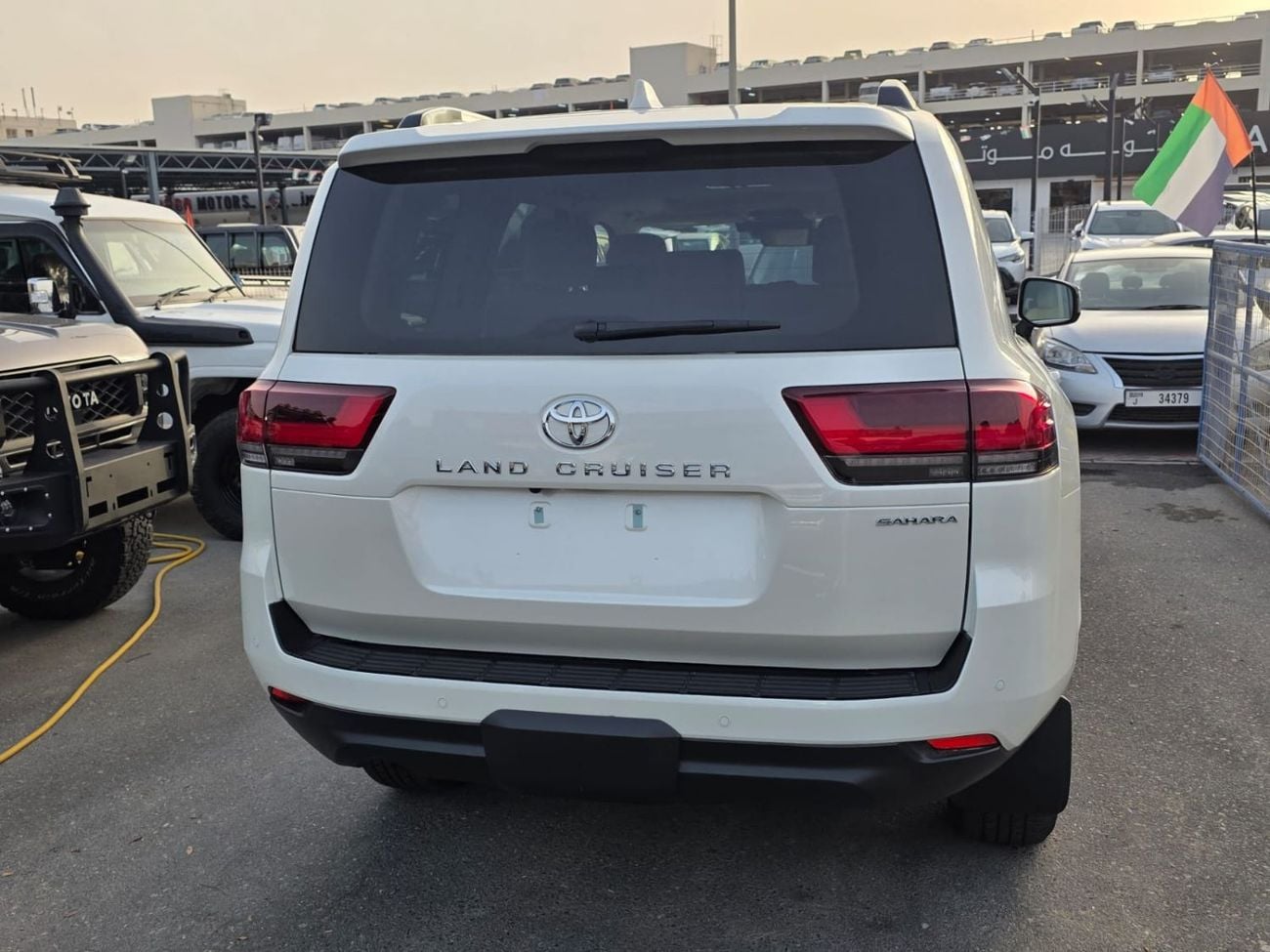 تويوتا لاند كروزر Brand New Toyota land cruiser LC300 ,SAHARA ,year 2025 ,Right Hand Drive ,Diesel 3.3L only For expor