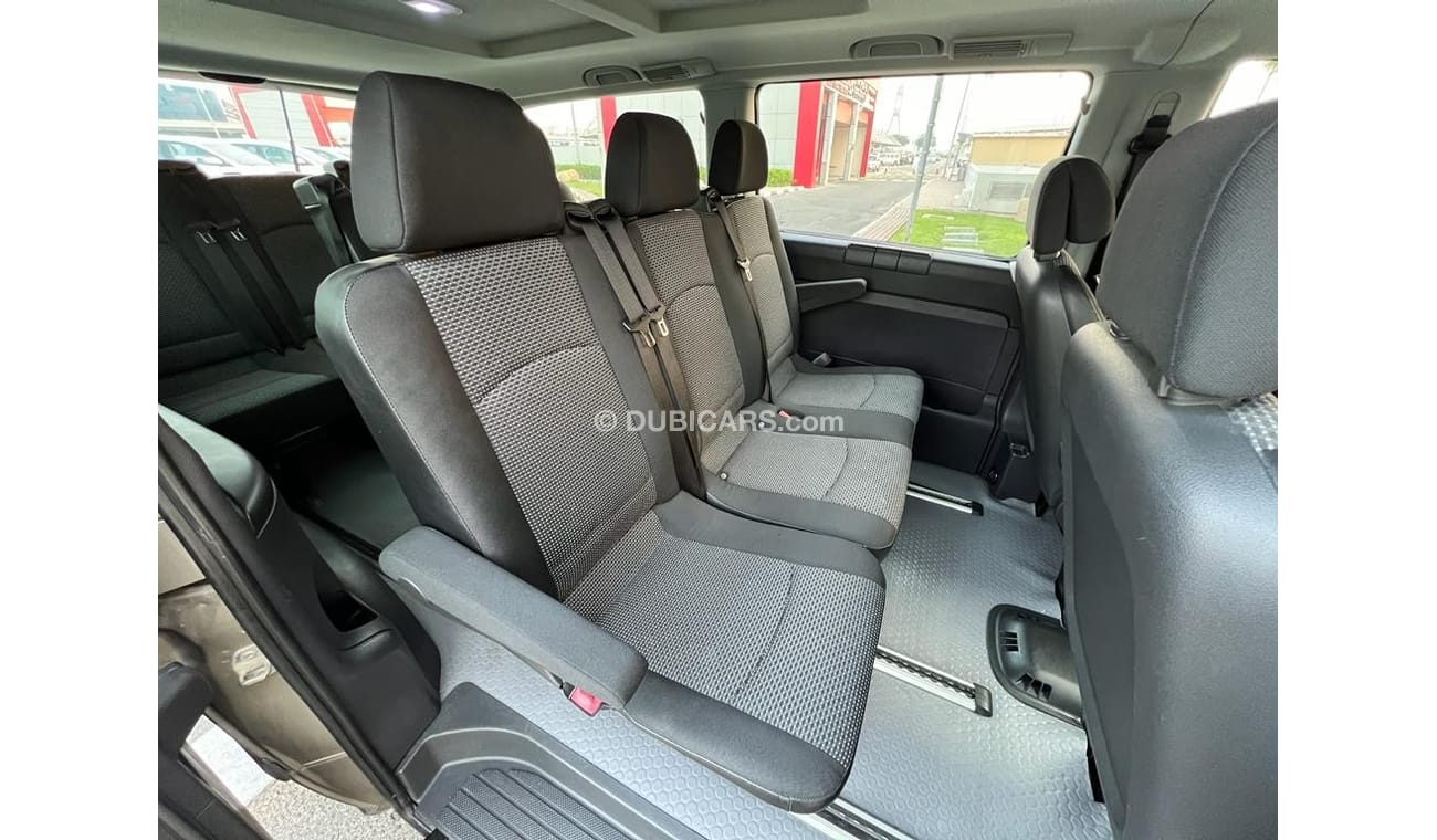 Mercedes-Benz Vito MERCEDES BENZ VITO 126 2014 V6 GCC IN LOW MILEAGE PERFECT CONDITION