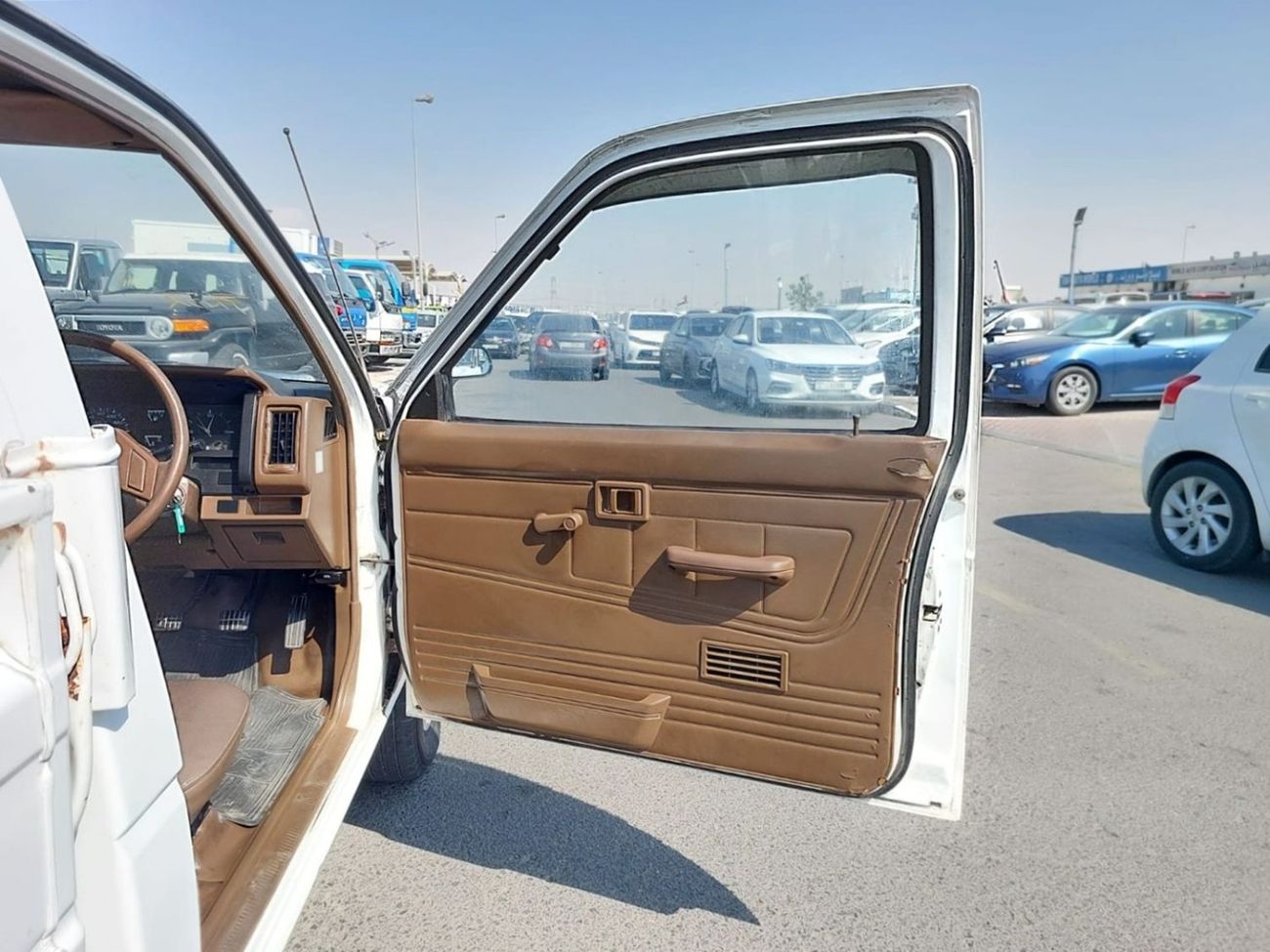 Nissan Pickup NISSAN DATSUN PICKUP RHD 1990 MODEL 1.6 L PETROL MANUAL(PM23324)