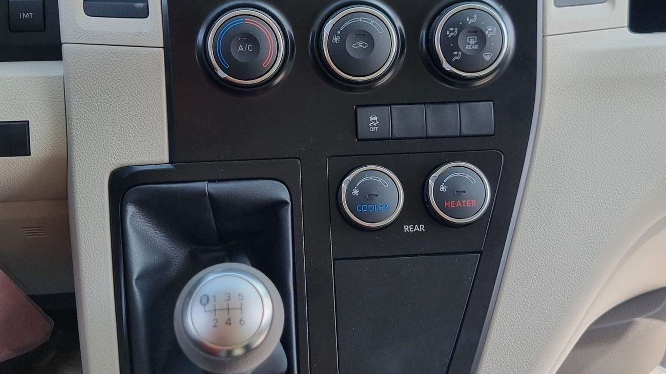 تويوتا هاياس GL -High Roof Commuter 3.5L M/T