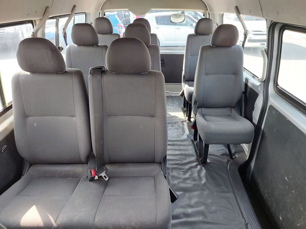 Toyota Hiace TOYOTA HIACE COMMUTER VAN RHD 2012 MODEL 2.7 L PETROL AUTOMATIC(PM15298)