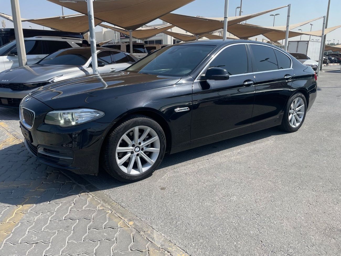 بي أم دبليو 528 جران توريزمو بي ام دبليو 528 وارد كوريا فل اوبشن نظيفة جدا ًبدون حوادث