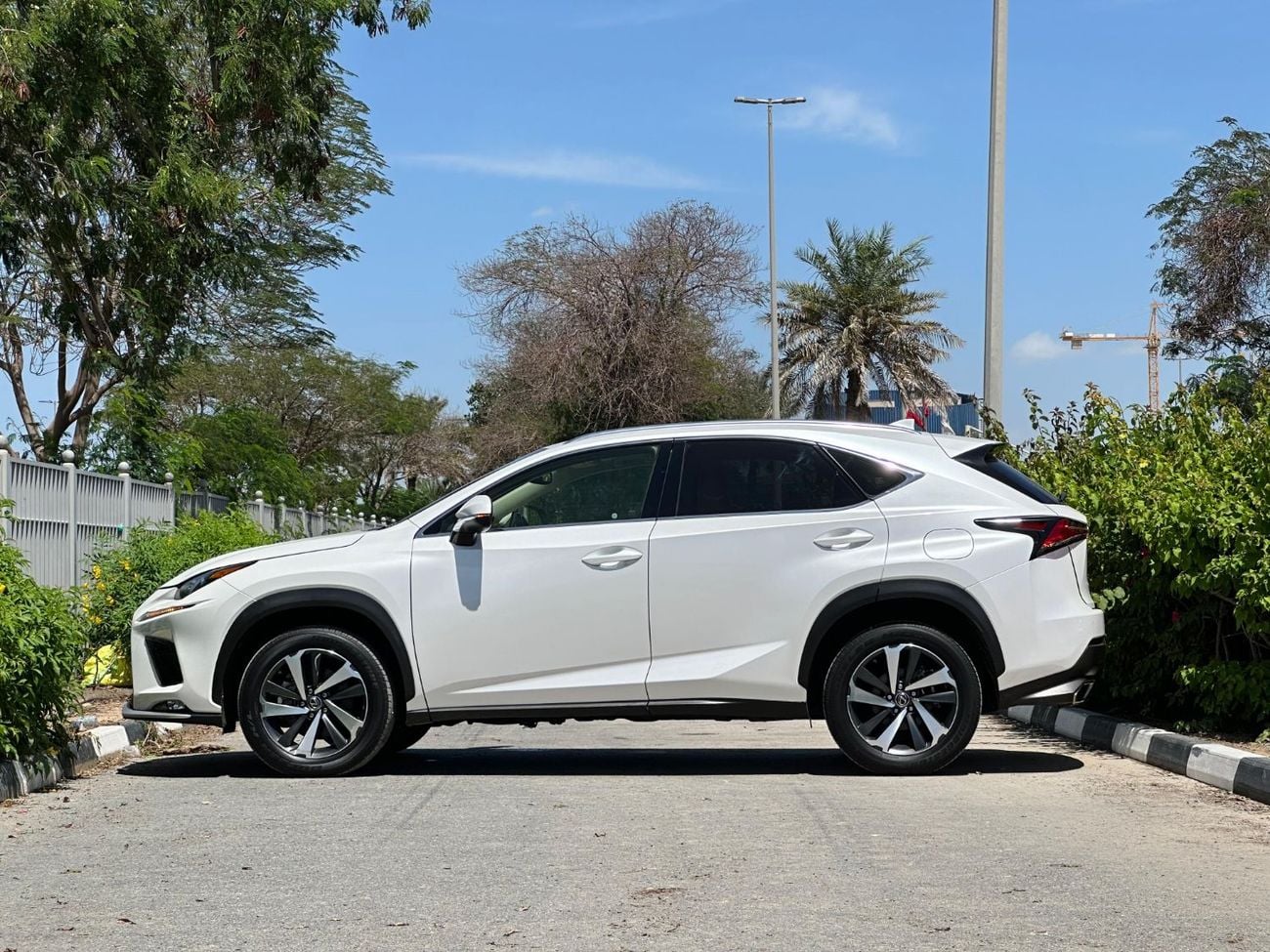 لكزس NX 300 NX300 Full option  2.0L V4