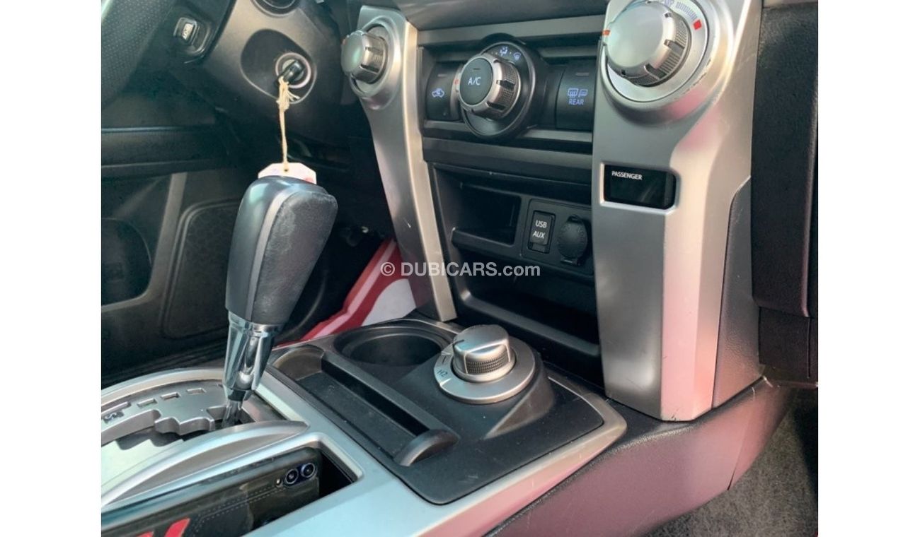 Toyota 4Runner SR5 PREMIUM 4WD 7-SEATER FULL OPTION 2016 US IMPORTED