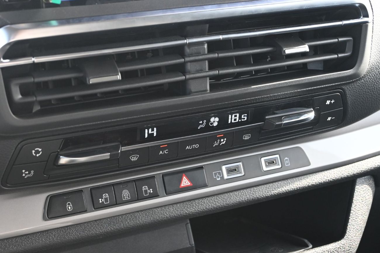 Citroen Spacetourer Citroën Space Tourer 2.0L Turbo Diesel, 7 Seater Business Lounge, Model 2026