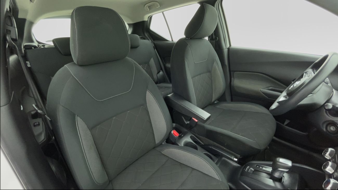 Nissan Kicks SV 1.6 | Zero Down Payment | Home Test Drive