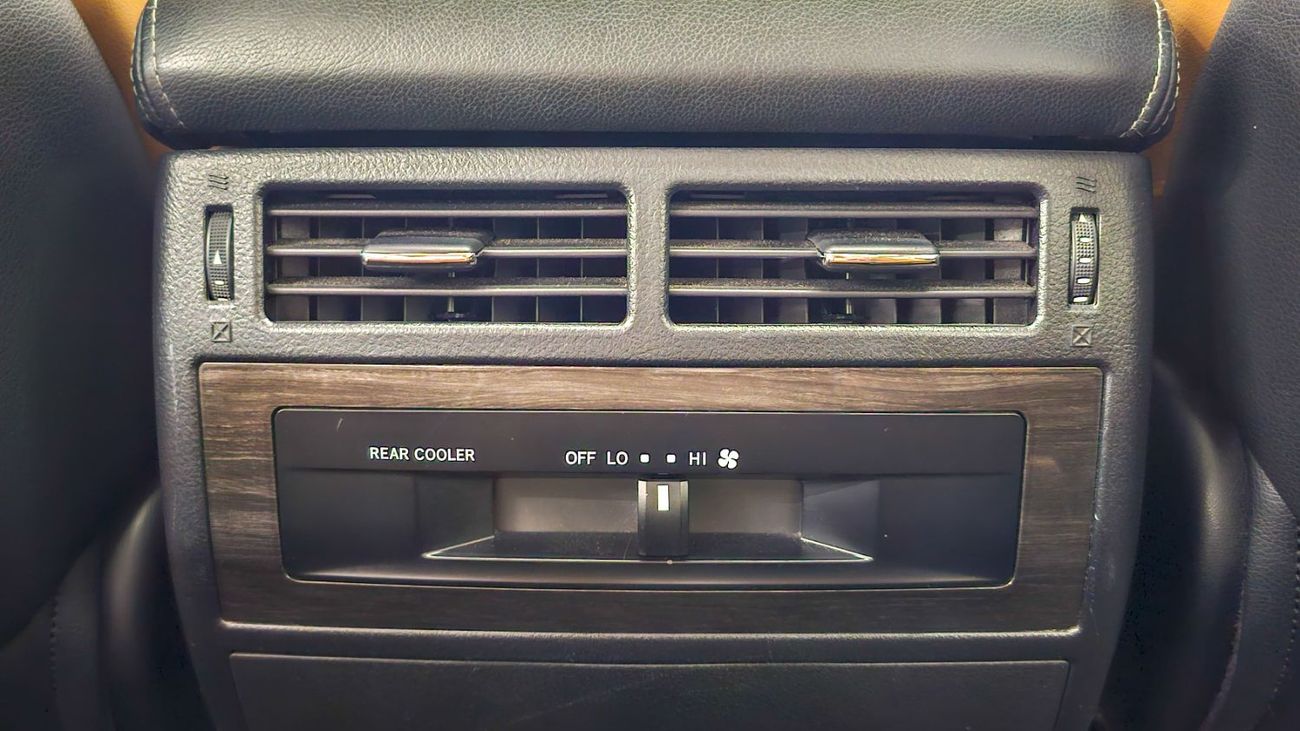 Toyota Land Cruiser GXR GT