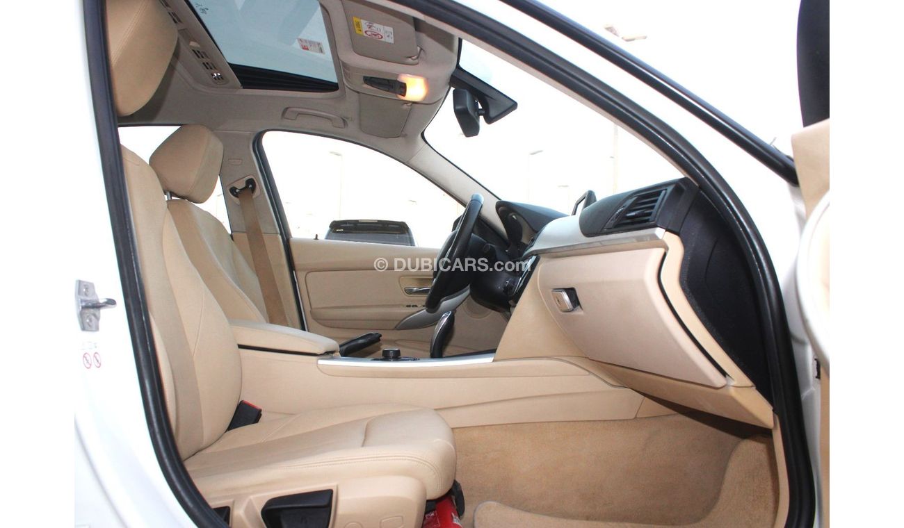 BMW 318i Exclusive BMW 318 GCC 2018 in excellent condition