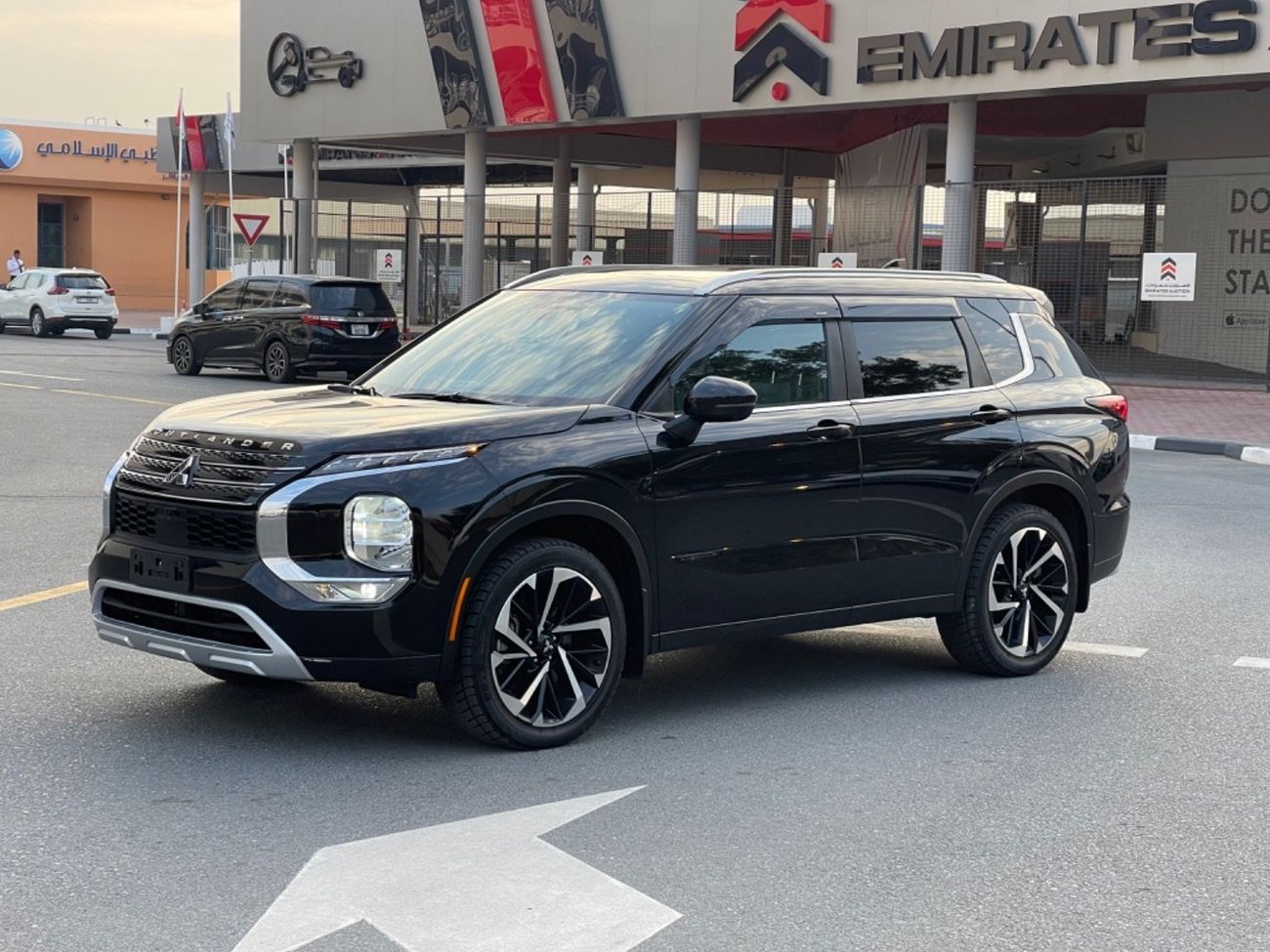 Mitsubishi Outlander Panorama 360 cameras AWD