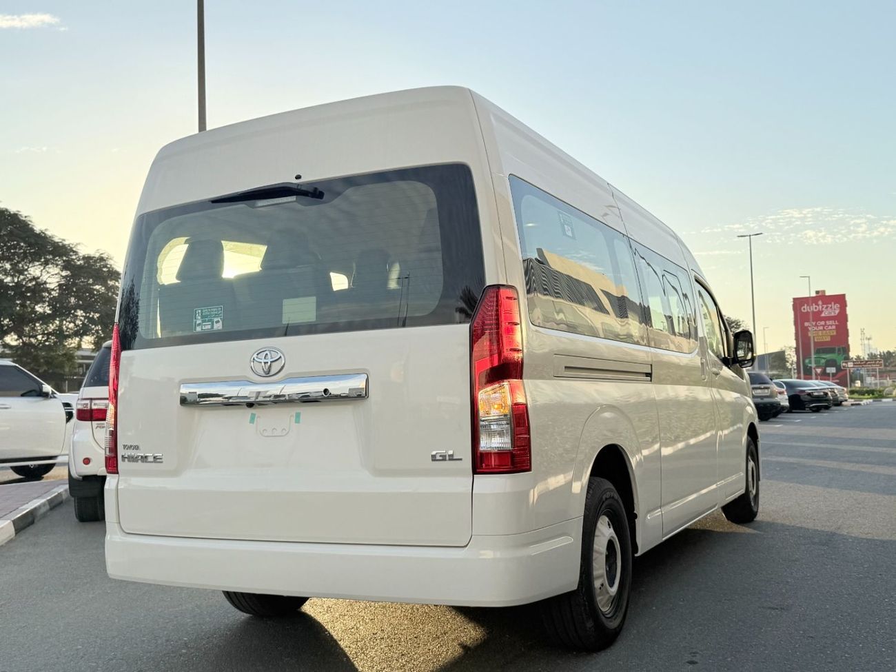 Toyota Hiace 2026 Toyota Hiace GL 13-Seater High-Roof Full-Option 3.5L V6 Petrol A/T RWD Export Only