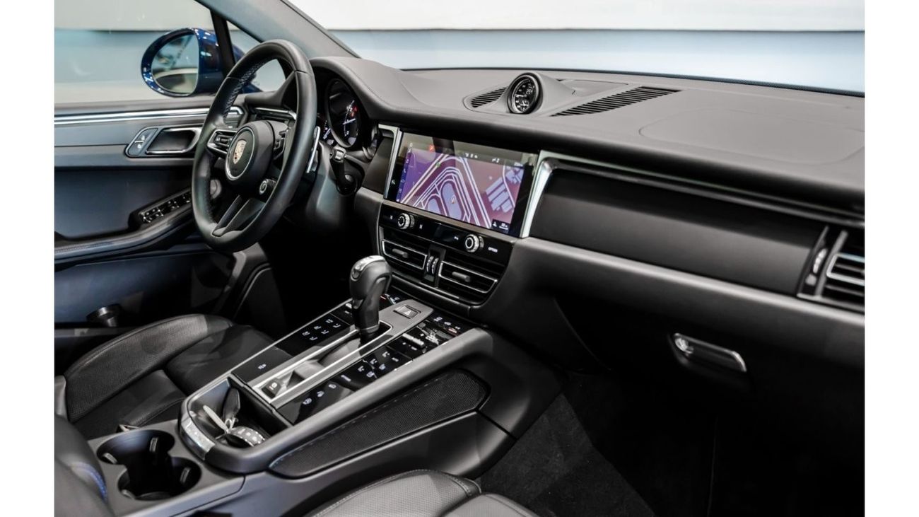 Porsche Macan 2024 Porsche Macan, 2026 Porsche Warranty, Sports Exhaust, Low KMs, GCC