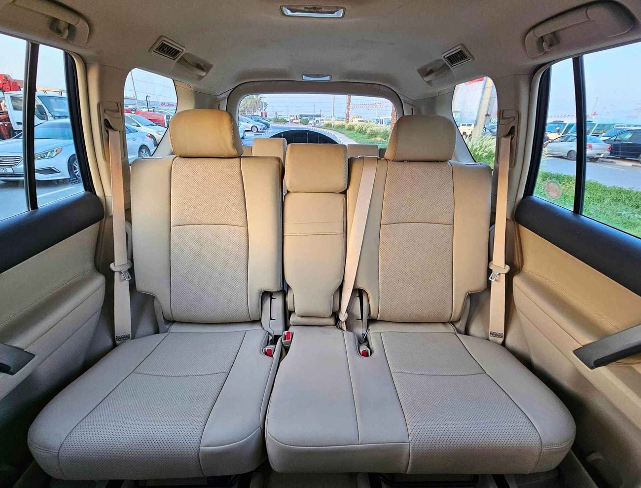 Toyota Prado GXR V6/ LOW MILEAGE/  LEATHER/ DVD CAMERA/  SPARE UP/ 1670 MONTHLY / LOT# 90465