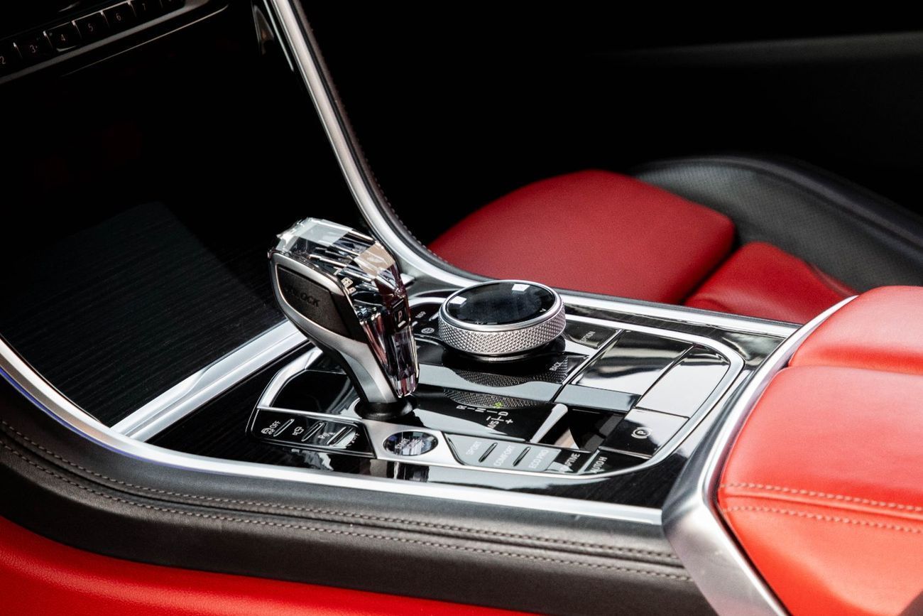 بي أم دبليو 840i 840i M-Kit | 4,994 P.M | 0% Downpayment | Agency Warranty!