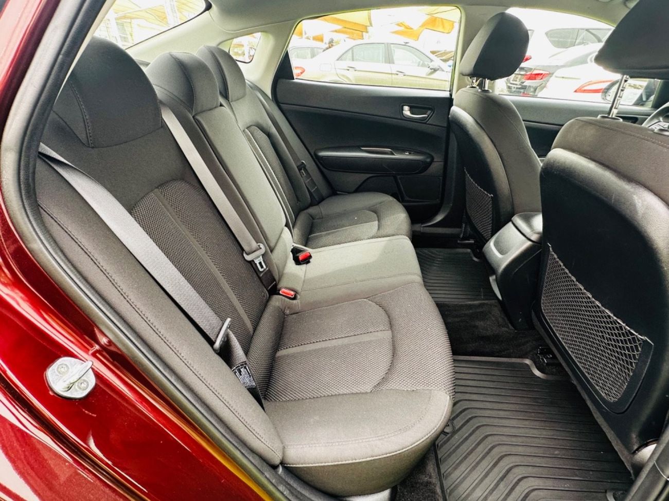 كيا أوبتيما GDI موديل 2020 السيارة حاله ممتازه من الداخل والخارج