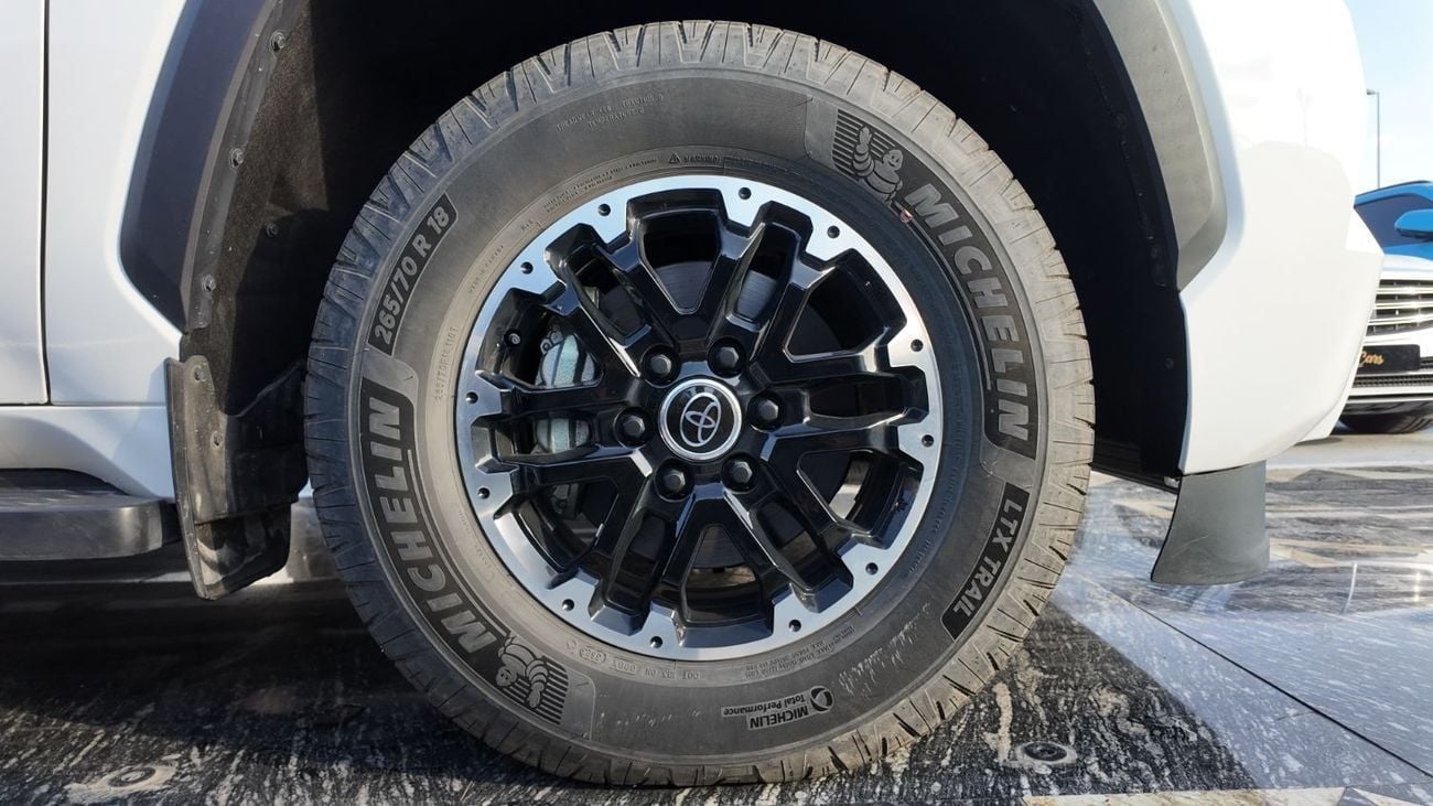 Toyota Sequoia TOYOTA SEQUOIA TRD 3.5 TWIN TURBO HYBRID 2024