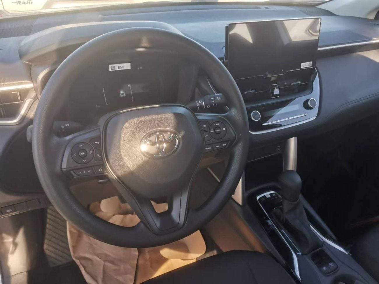 تويوتا كورولا كروس 1.8L GLI (HEV)