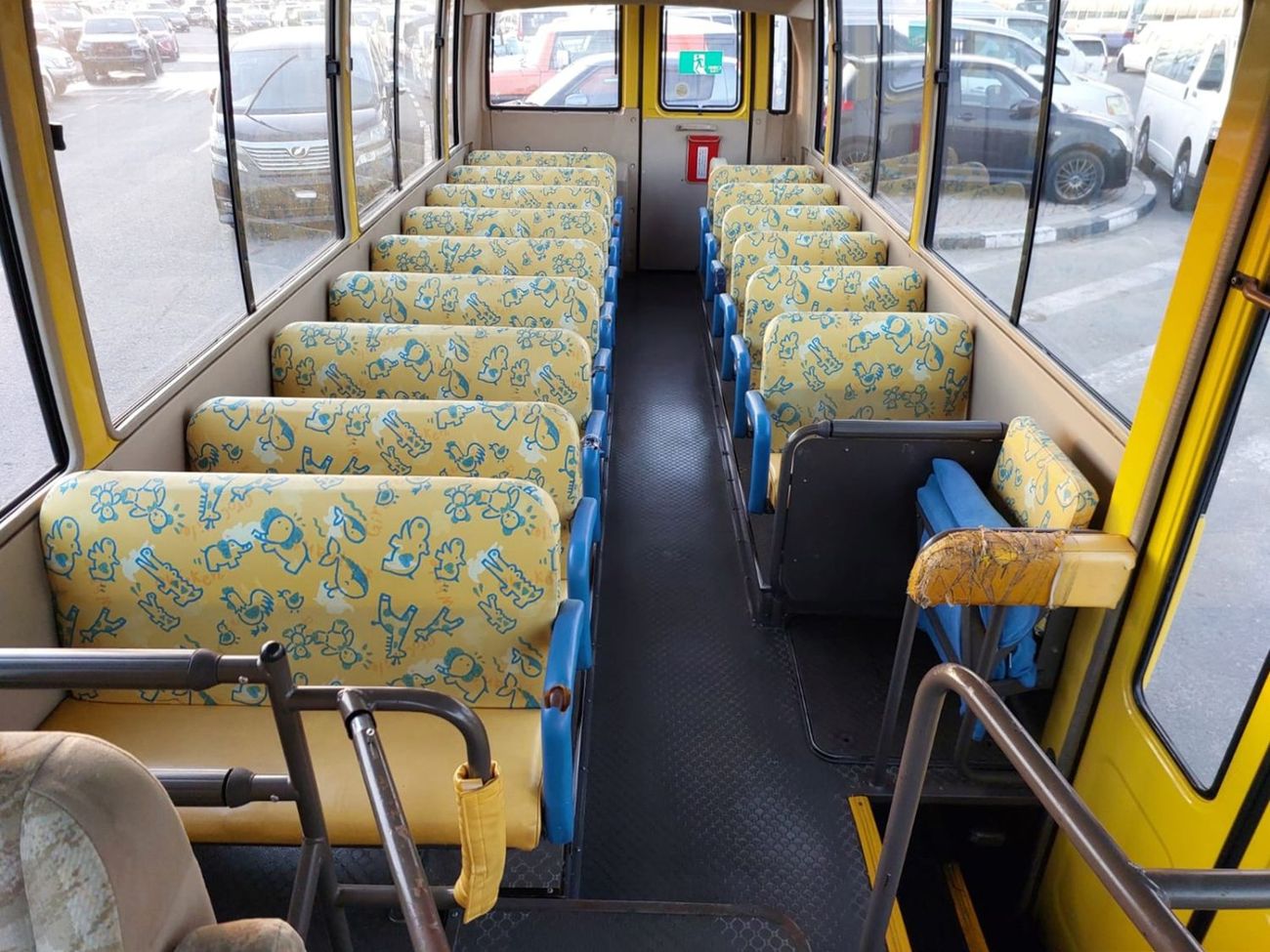 ميتسوبيشي روزا MITSUBISHI ROSA BUS RHD 2004 MODEL 4.2 L DIESEL AUTOMATIC(PM00674)