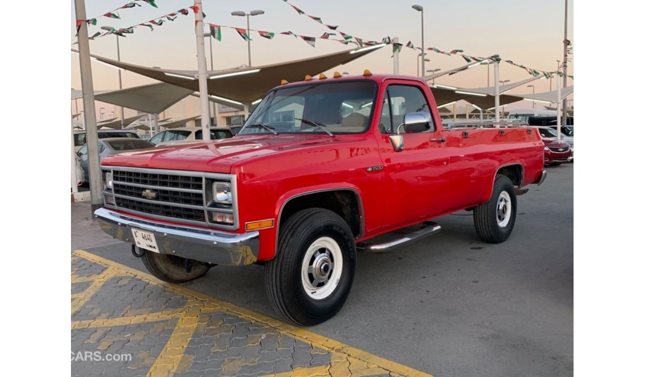 شيفروليه سيلفارادو Chevrolet Pickup 1990 model in excellent condition