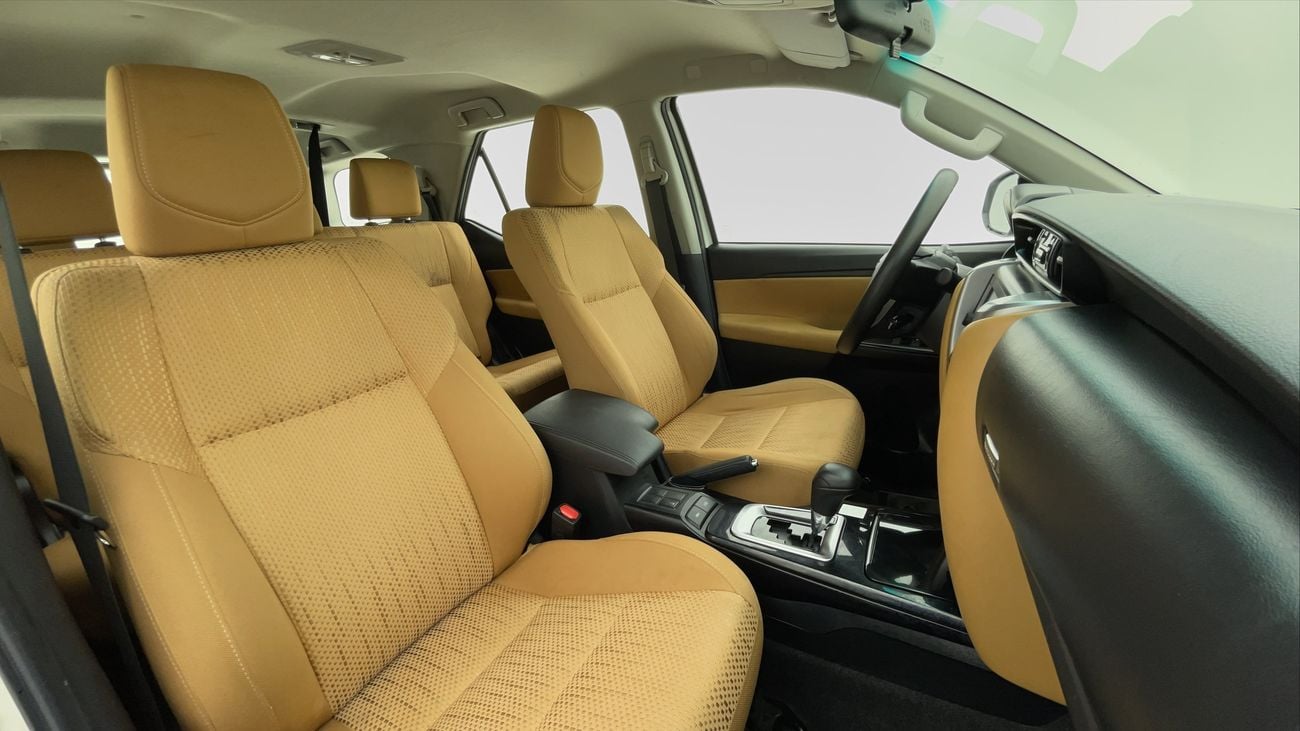 تويوتا فورتونر EXR 2.7 | بدون دفعة مقدمة | اختبار القيادة في المنزل