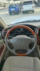تويوتا لاند كروزر GXR GCC only 30900 KM