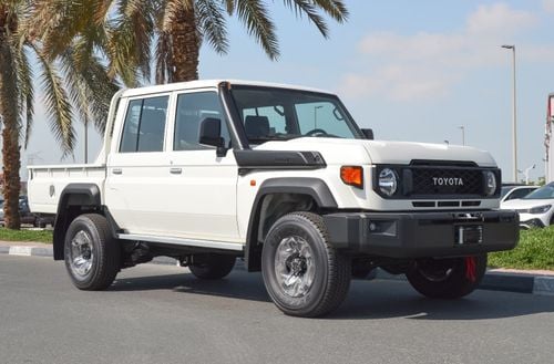 Toyota Land Cruiser TOYOTA LAND CRUISER 79 SERIES 4.5L DOUBLE CABIN 4WD DIESEL 2024 | AUDIO PLAYER | ALLOY WHEELS | WINC