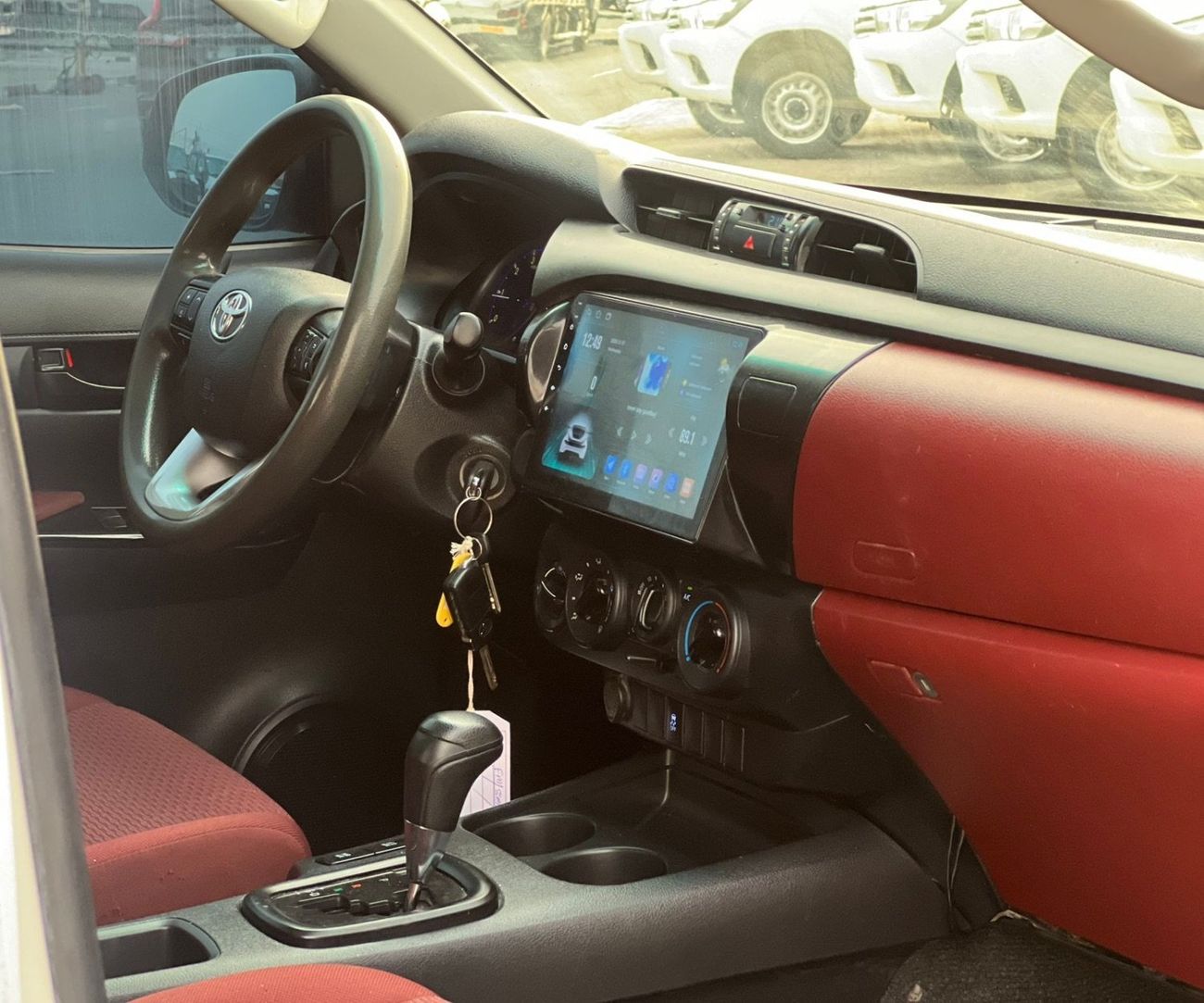 تويوتا هيلوكس 2019 Toyota Hilux 2.4L V4 Deisel - Full Automatic 4x4 AWD - Rear CAM - Bumper Crom Big Body