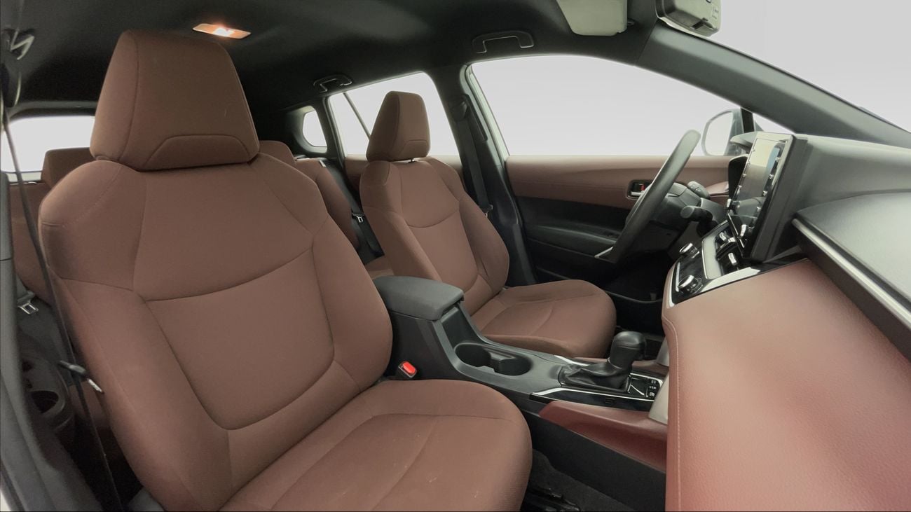 Toyota Corolla Cross HYBRID 1.8 | Zero Down Payment | Home Test Drive