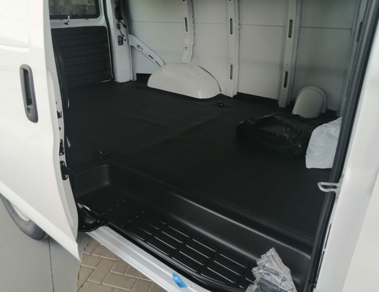 جي أم سي سافانا GMC Savana Van Long Wheel