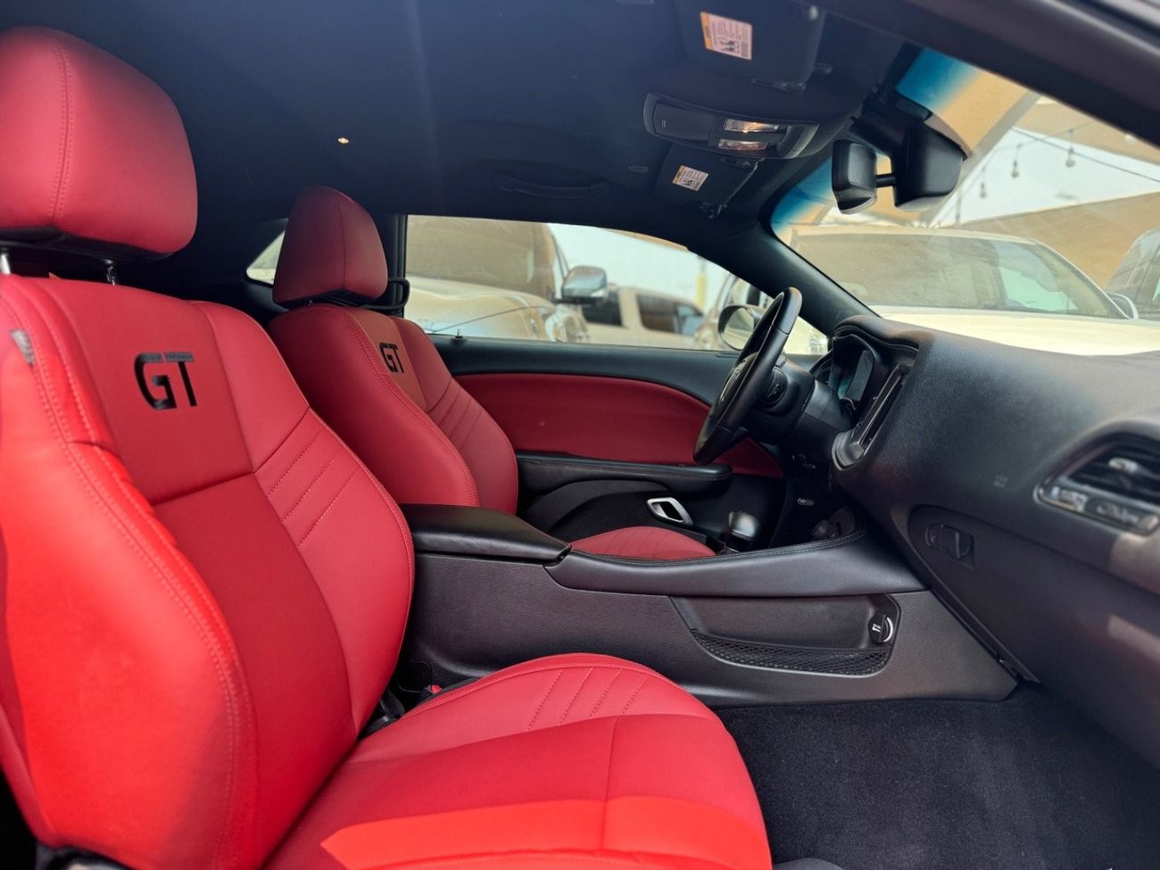 Dodge Challenger Dodge Challenger SXT / 2023 / USA / v6 / Only 5,000mi