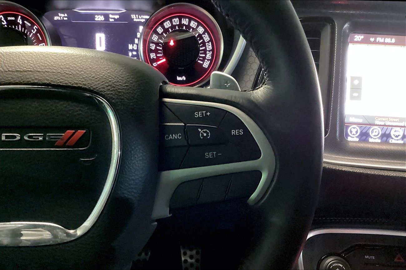 دودج تشالينجر SXT Plus | شامل الضمان | 0 ﺪﻔﻋﺓ ﺃﻮﻟﻯ