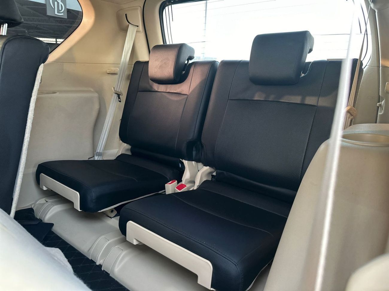 Toyota Prado MODIFIED TO 2023 MODEL | TESLA SCREEN | LHD |  2.7L PETROL ENGINE | 2016