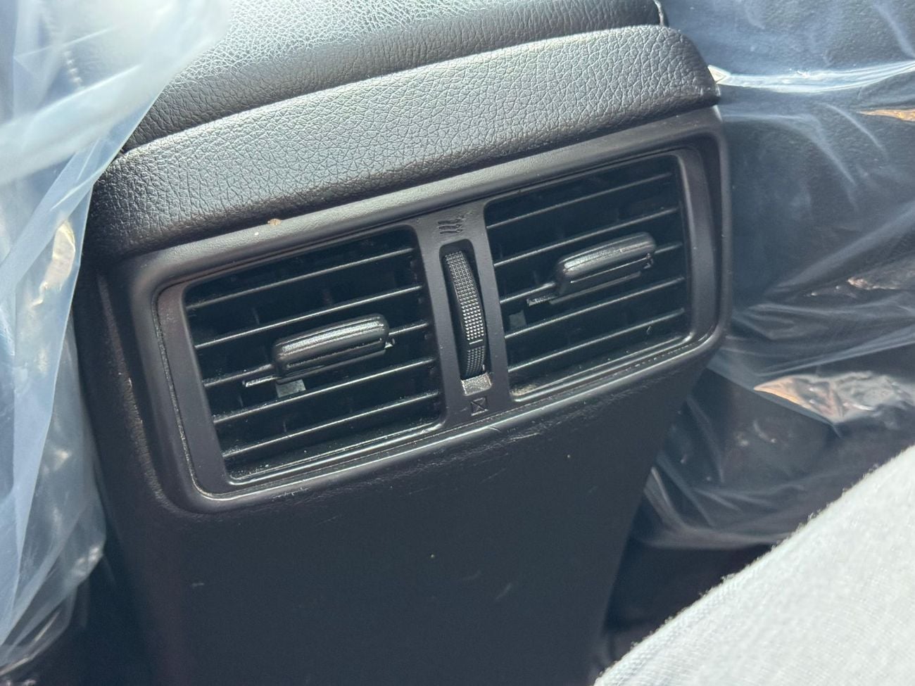 Nissan Rogue SV / V4 2.5L / PANORAMIC SUNROOF / BIG SCREEN / 4X4 / RIMS / IN PERFECT CONDITION