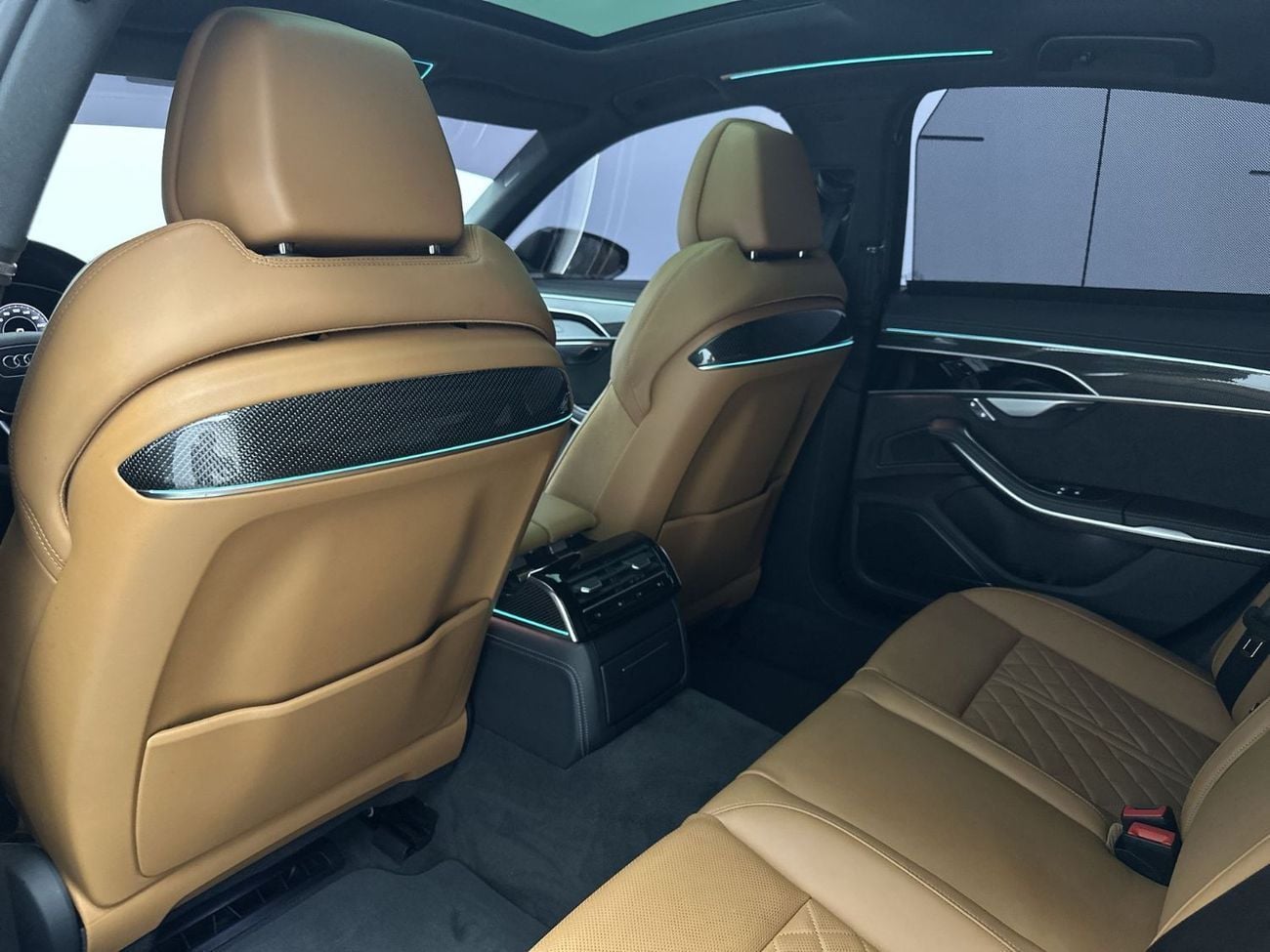 Audi A8 NWB 55 TFSI quat 340hp (Ref# 12487)