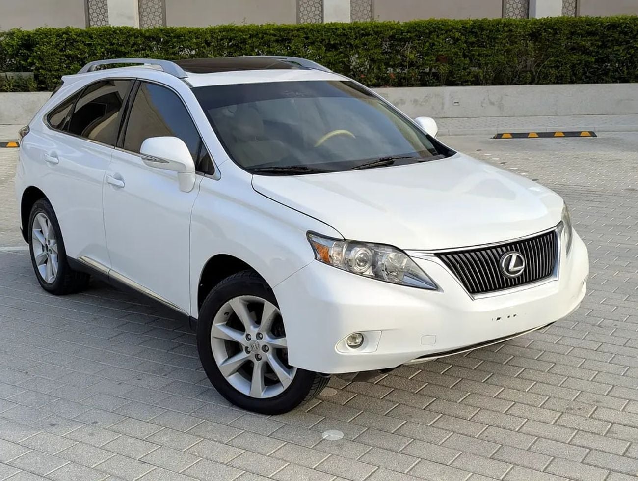 لكزس RX 350 RX 350 Standard | American Specs Clean Inside Out With Sunroof