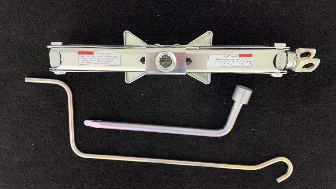 سوزوكي جيمني GL 1.5 | بدون دفعة مقدمة | اختبار القيادة في المنزل