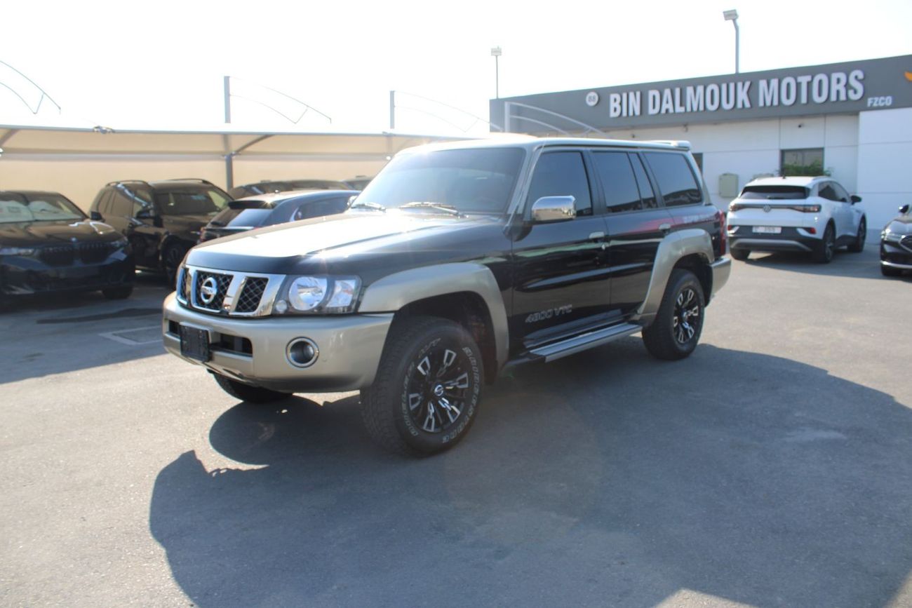 Nissan Patrol Super Safari Nissan Patrol Super Safari 2023 Model Year 4800VTC 4x4  Full Service done 5years Warranty 3Years Fre